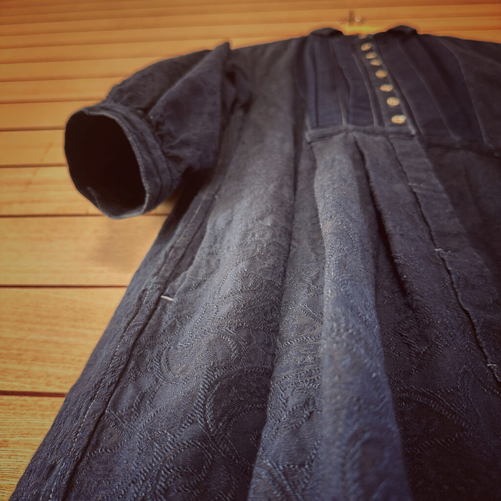 graphzeroのペイズリーワンピース