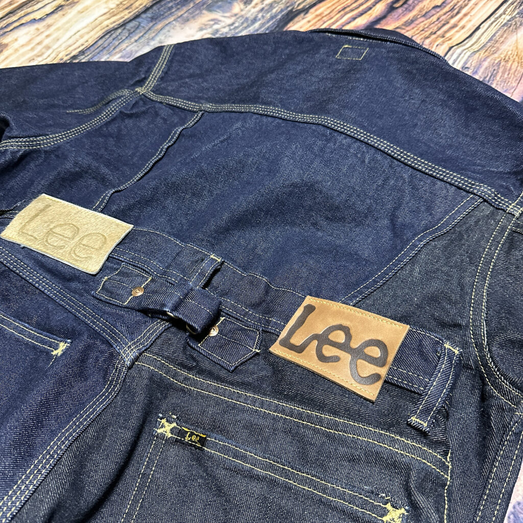 Lee DOCKING 101 デニムジャケットとパンツのセットアップ 背面 レザーパッチと左右非対称デザイン