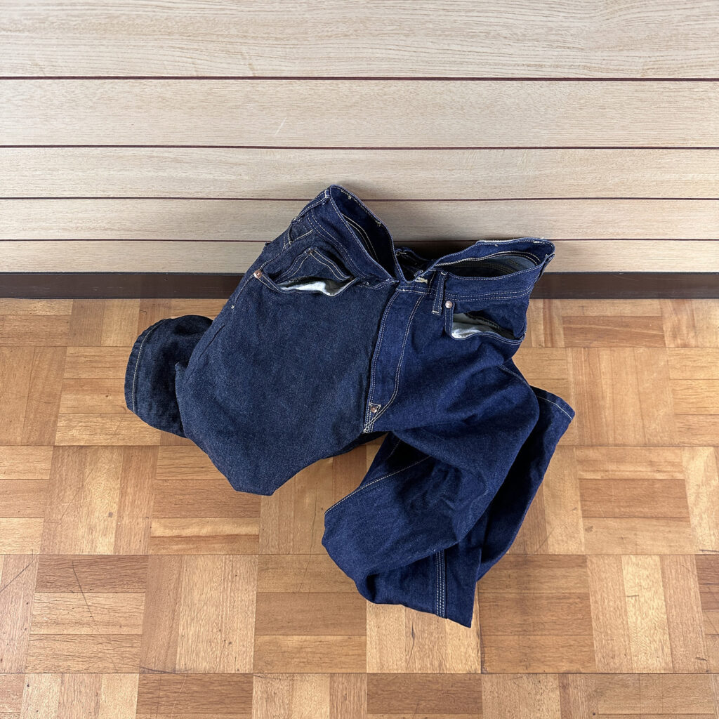 表に返してクシャッとなった写真