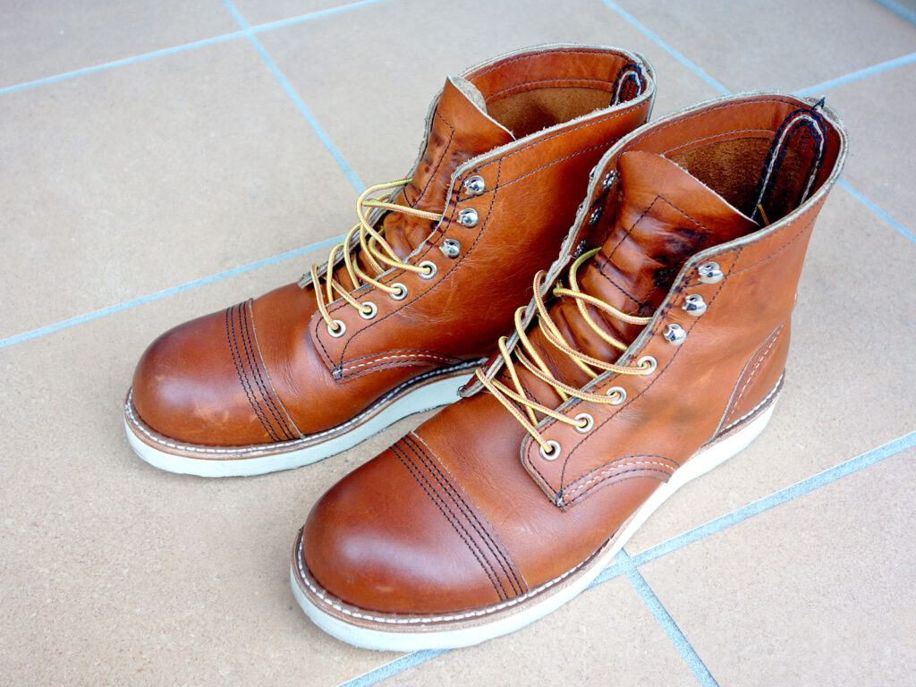 クリームを塗る前のRED WING 8089 オロレンジャー