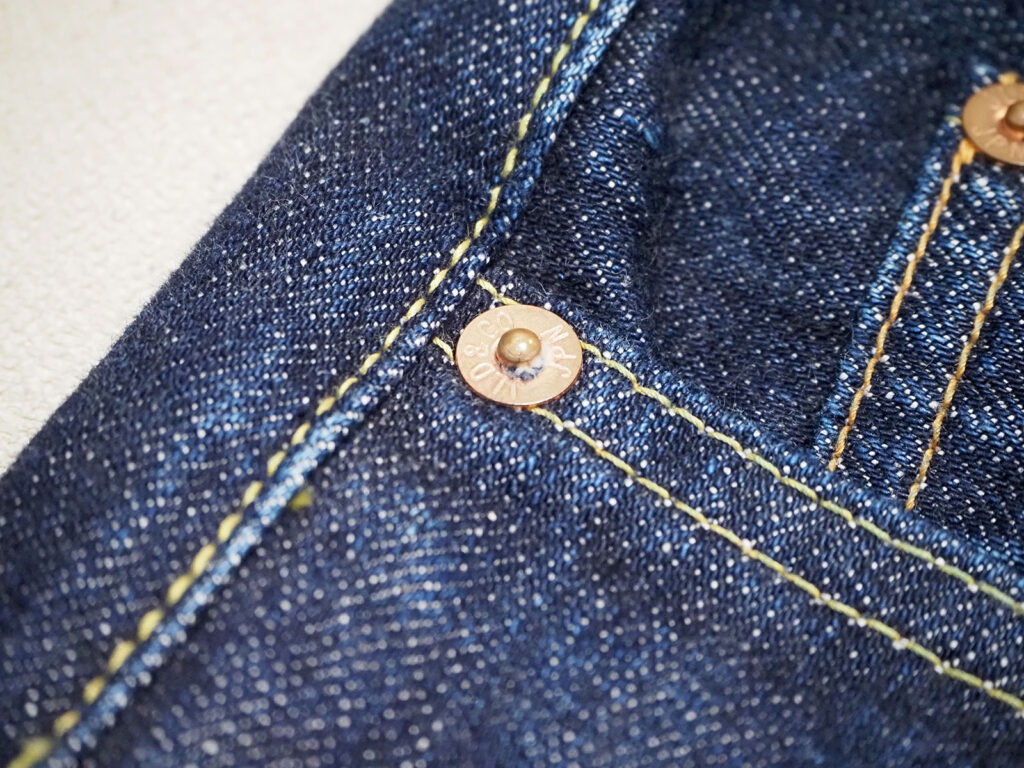 Levi’sのポケット端にある突起付きリベット
