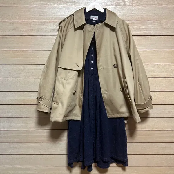 ポロ ラルフローレン バルーントレンチコート×グラフゼロ ペイズリーワンピースの重ね着